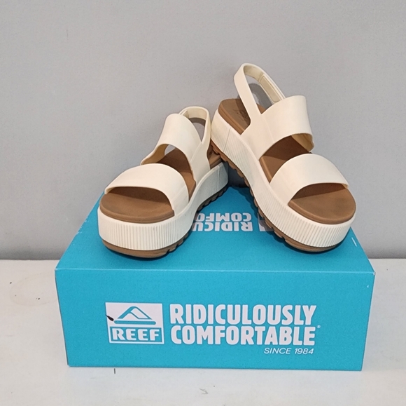 Reef Cream Platform Sandals - Picture 1 of 11